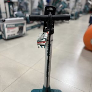 INFLADOR DE MANO 80 PSI CON SOPORTE TOTAL TMPP4501_1191