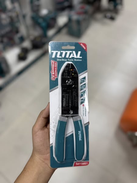 ALICATE TOTAL 8 1/2" PELACABLE THT15851_1205